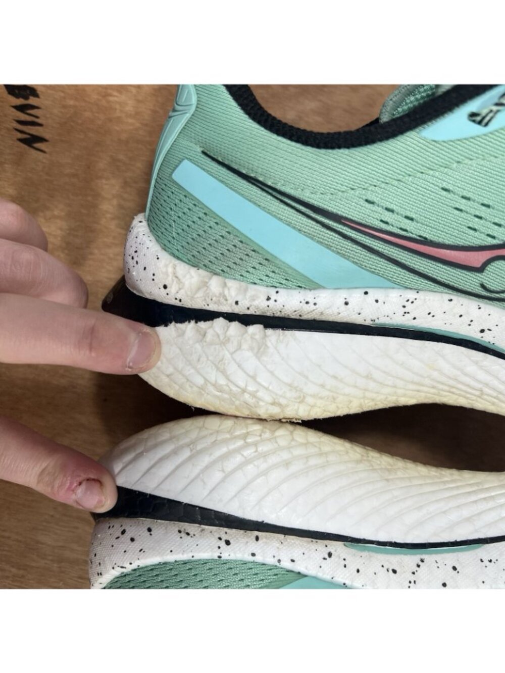Saucony Endorphin Speed 3 Womens Size 8.5 Green Walking Running Shoes Sneakers - Picture 10 of 10